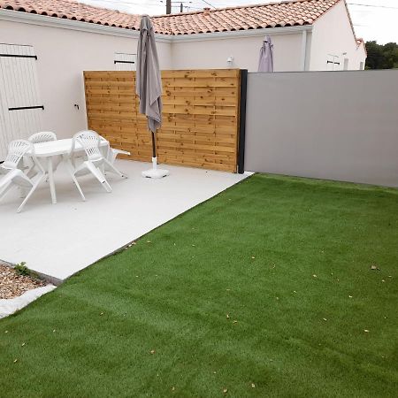 Le Logis De Gatseau Les Mathes Exterior foto
